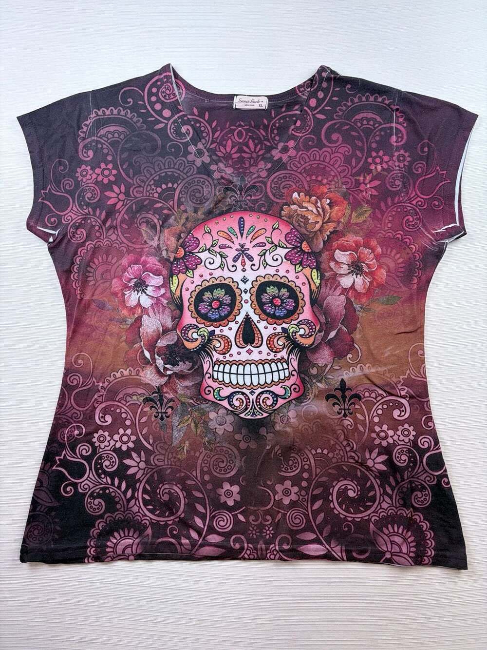 Sweet Gisele Sugar Skull V-Neck T-Shirt Size XL Rhinestone Floral